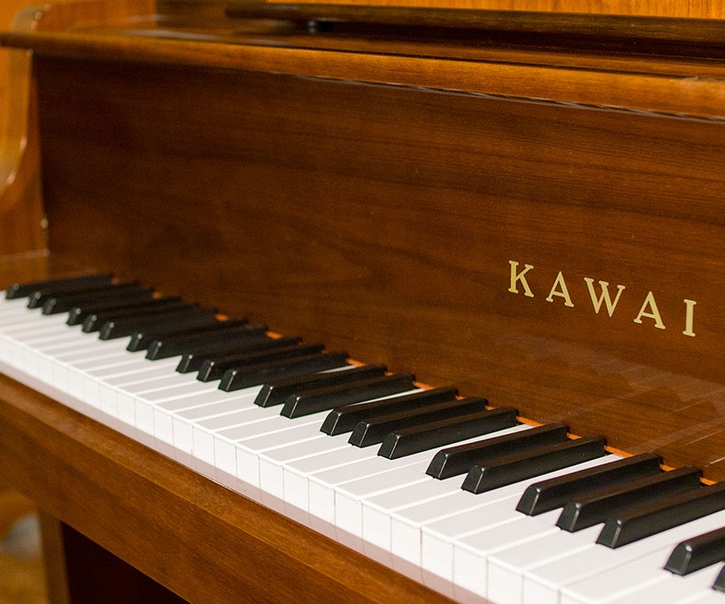 Kawai upright piano of the same type as the Kawai CL-2